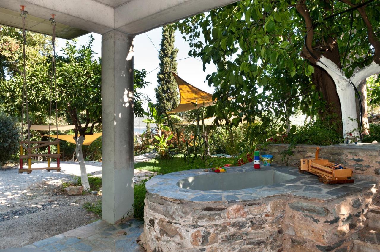 Studios Kyparissi & Spa Tirós Exteriér fotografie